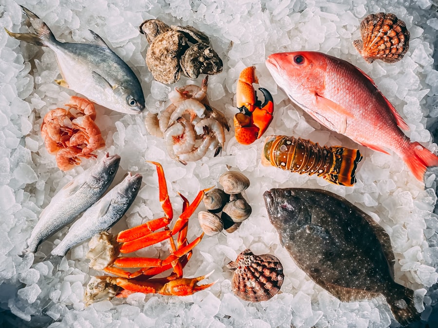 Fresh whole fish and shellfish on ice